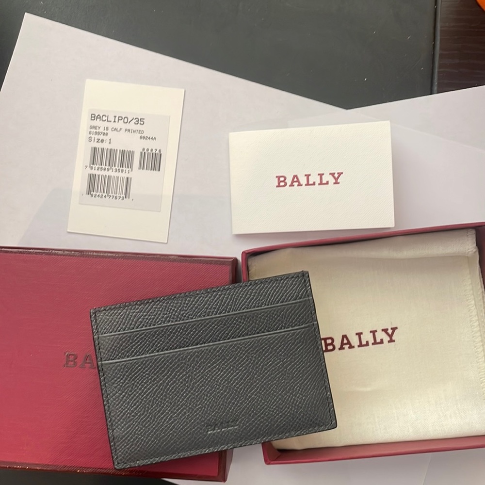 NIB Bally Baclipo